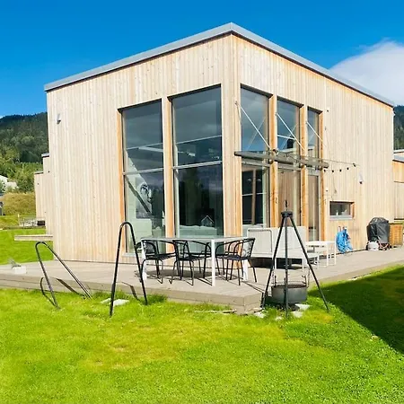 Delikat Omgitt Av Hallingdals Vakre Fjell Holiday home