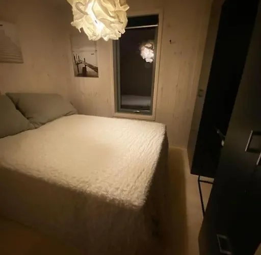 Delikat Omgitt Av Hallingdals Vakre Fjell 奥尔