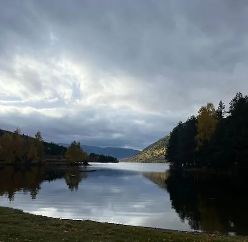 度假居 Delikat Omgitt Av Hallingdals Vakre Fjell *